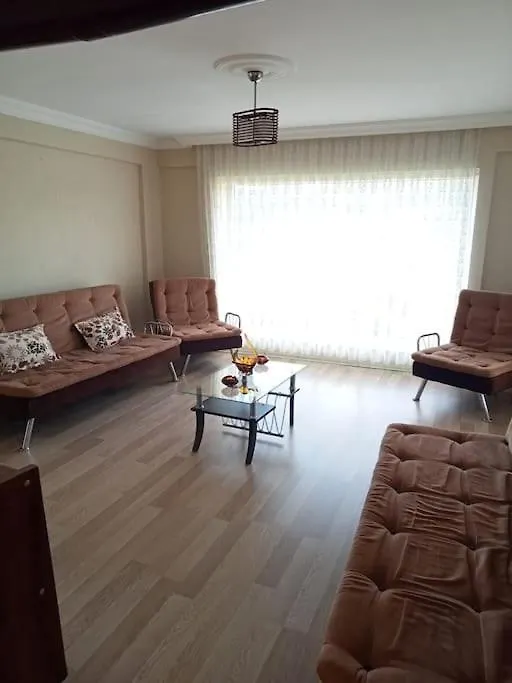 Muhtesem Havuzlu Villa 세페리히사르
