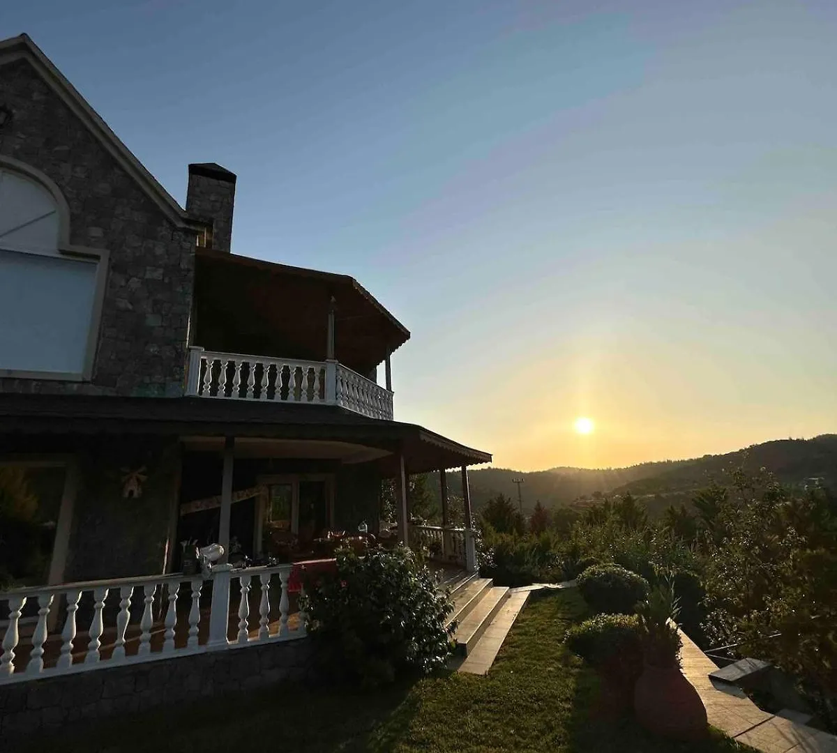 Muhtesem Havuzlu Villa Seferihisar