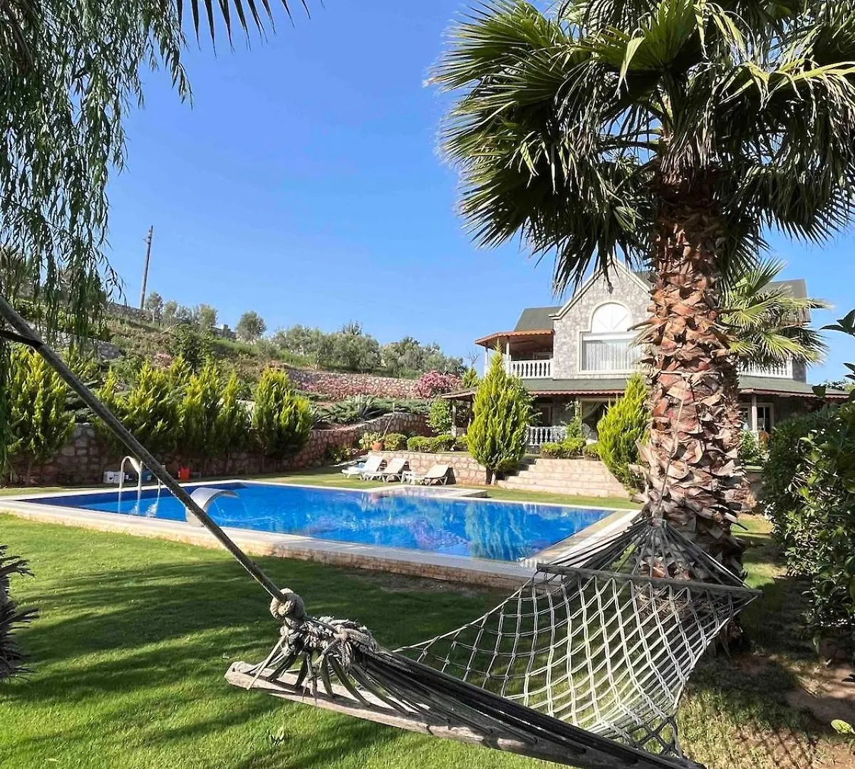 Muhtesem Havuzlu Villa Seferihisar
